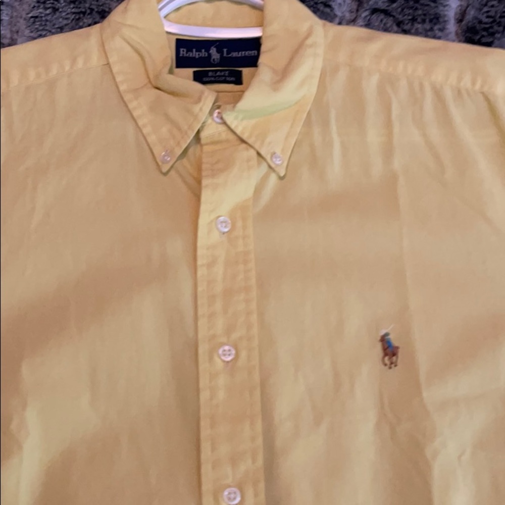 Short sleeve shirt